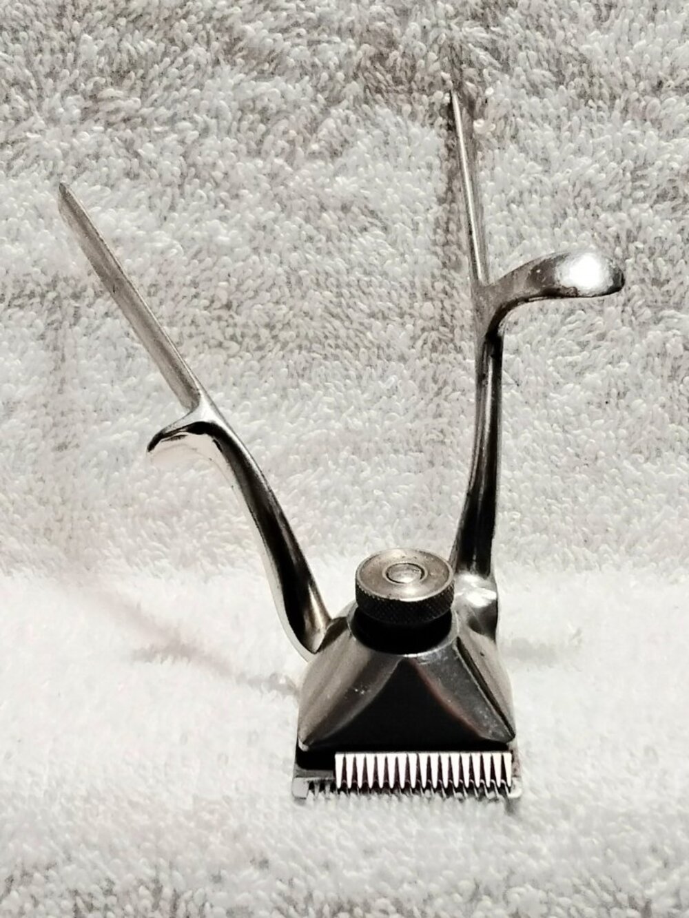 Vintage Burman Manual Metal Clippers/Shears in Smooth Excellent Condition!!